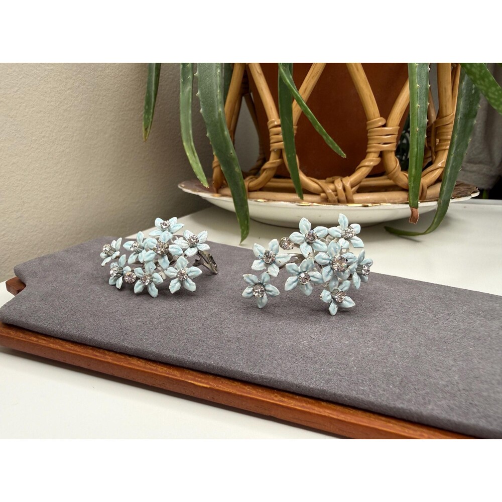 Vintage Coro Blue Enamel Flower Rhinestone Earrings | 1950s Floral Clip Ons - Picture 4 of 10